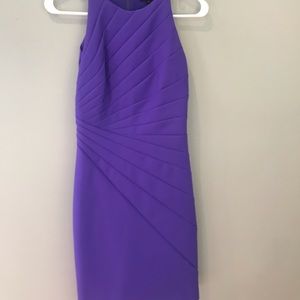 Laundry by Shelli Segal purple cocktail dress